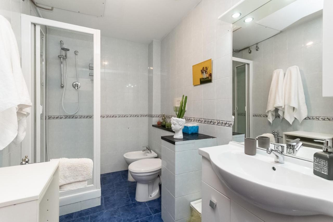 Casa Via XX Settembre - La Via Piu Famosa Di Genova Appartement Buitenkant foto